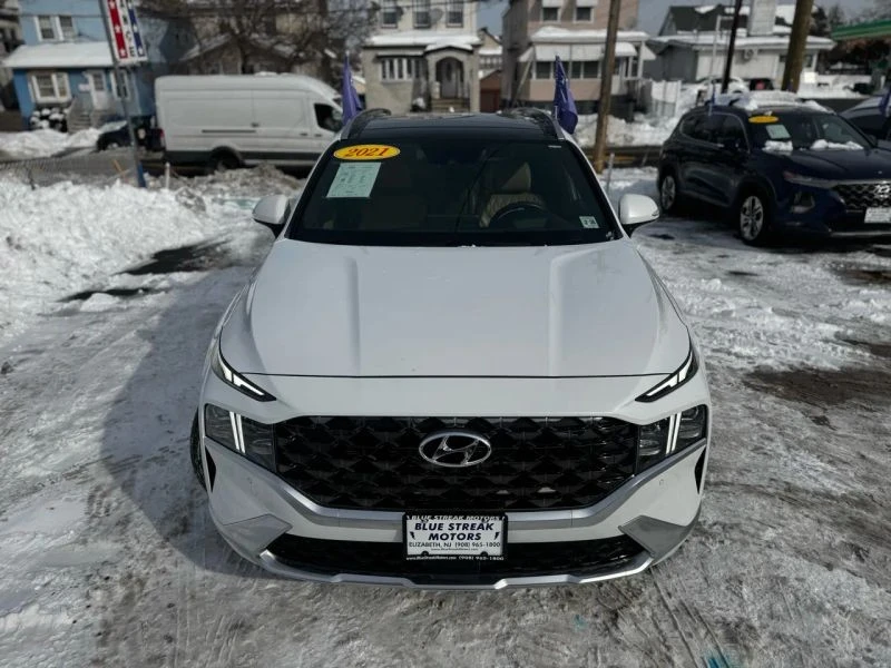 2021 Hyundai Santa Fe - Image 4 of 12