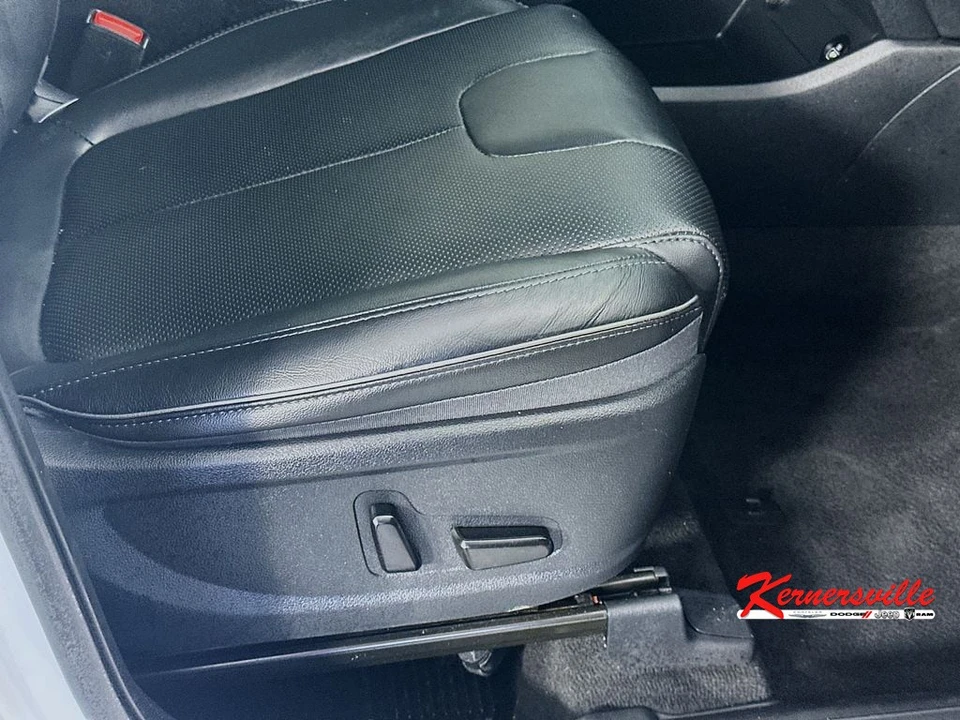2021 Hyundai Santa Fe - Image 23 of 24