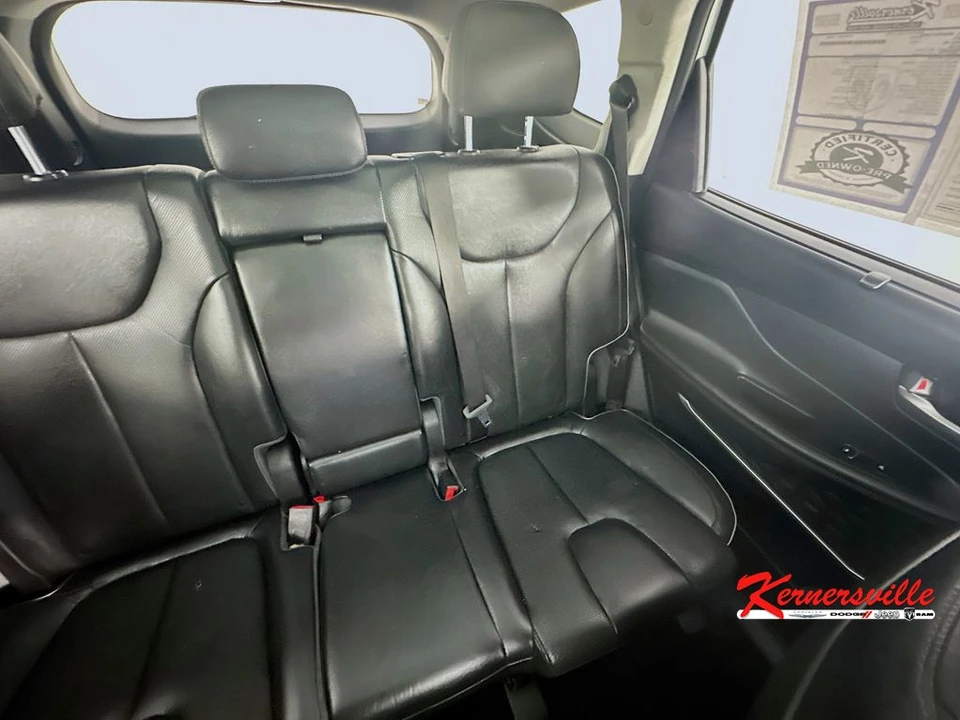 2021 Hyundai Santa Fe - Image 14 of 24