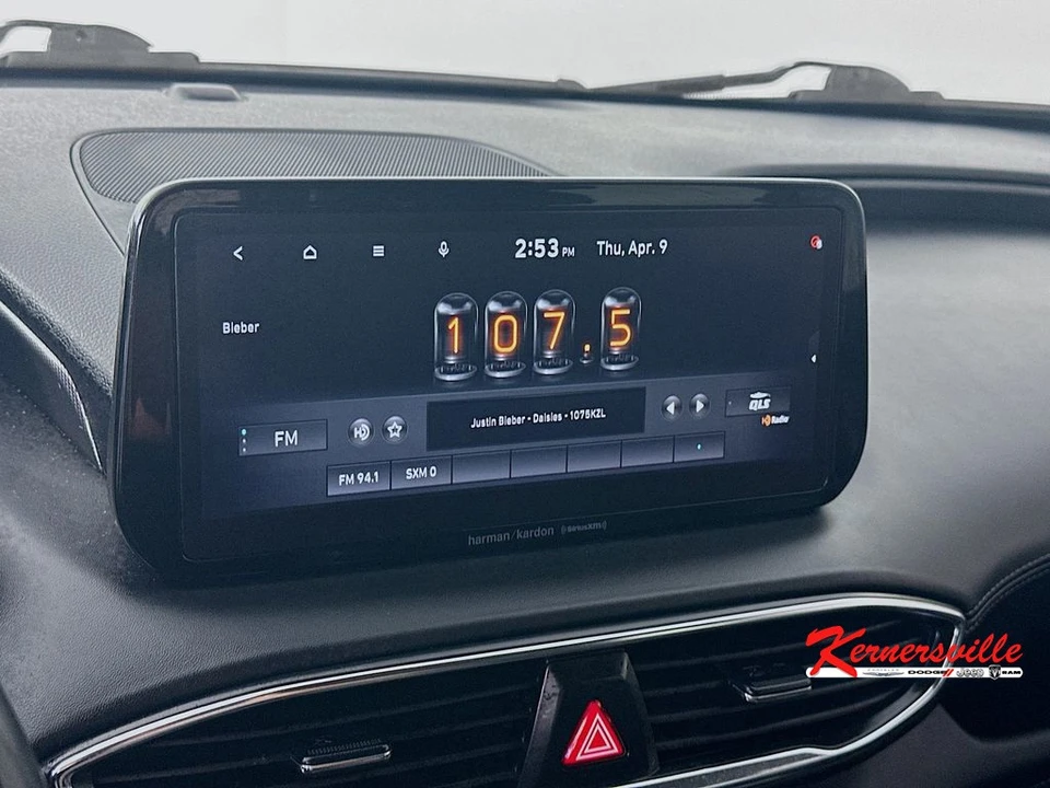 2021 Hyundai Santa Fe - Image 17 of 24