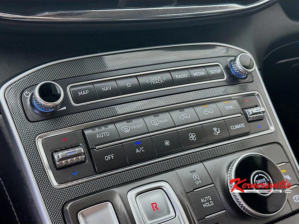 2021 Hyundai Santa Fe - Image 18 of 24