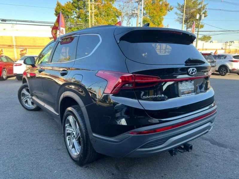 2021 Hyundai Santa Fe - Image 2 of 12