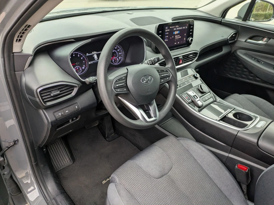 2021 Hyundai Santa Fe - Image 14 of 21