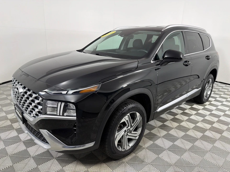 2021 Hyundai Santa Fe - Image 9 of 12