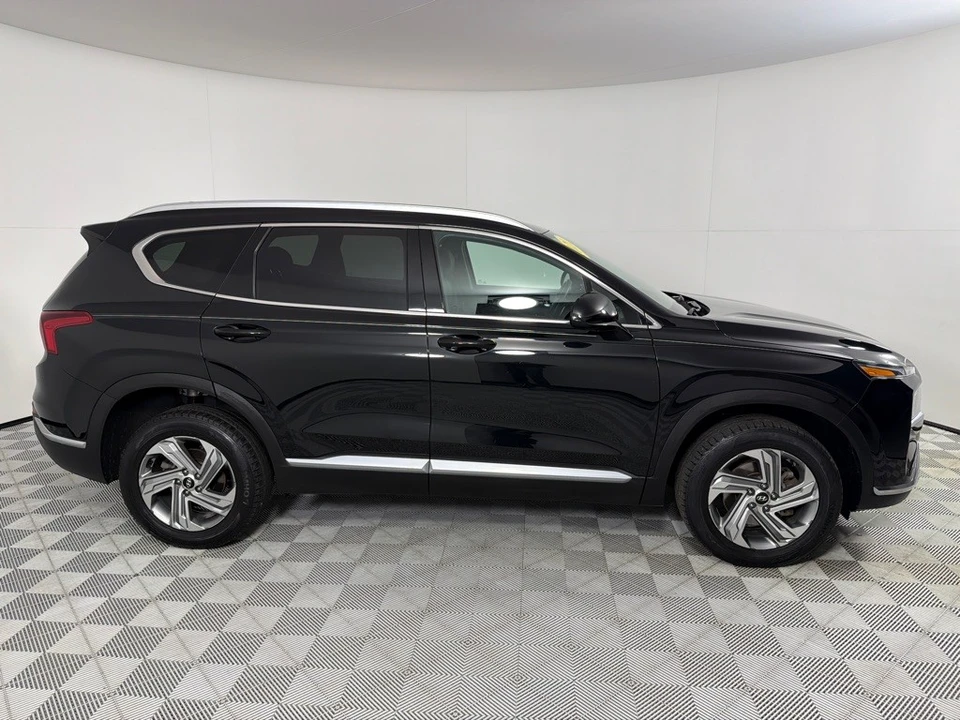 2021 Hyundai Santa Fe - Image 4 of 12