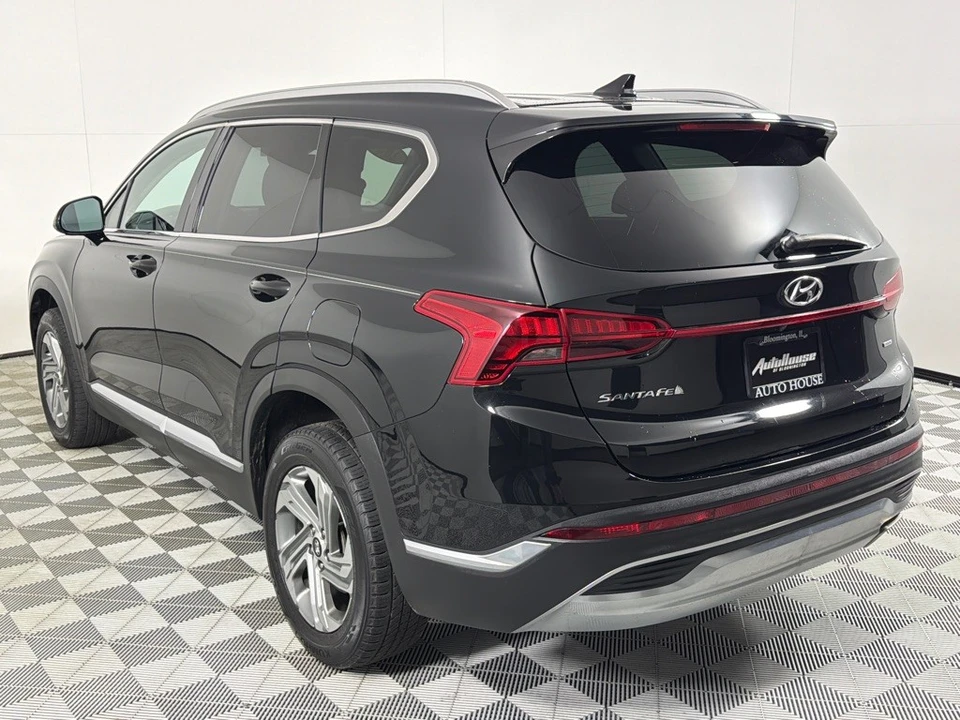 2021 Hyundai Santa Fe - Image 7 of 12