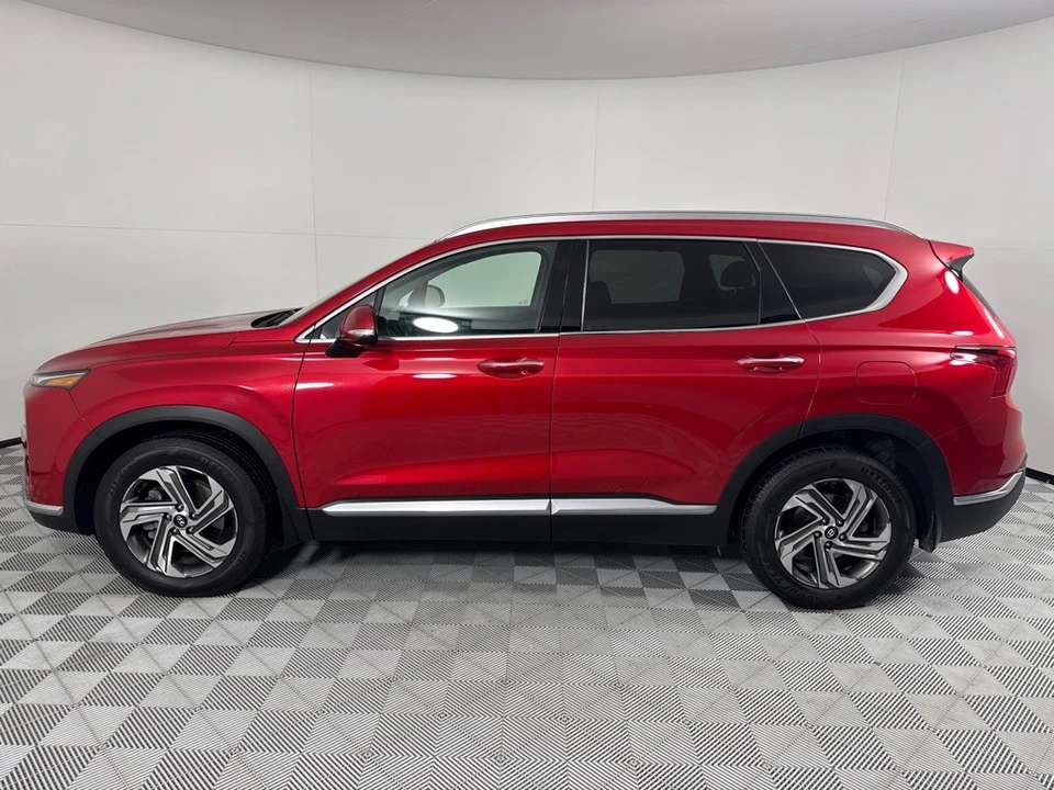 2021 Hyundai Santa Fe - Image 9 of 12