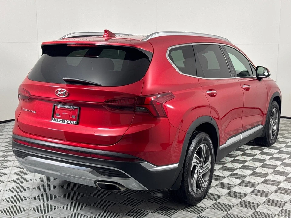 2021 Hyundai Santa Fe - Image 5 of 12