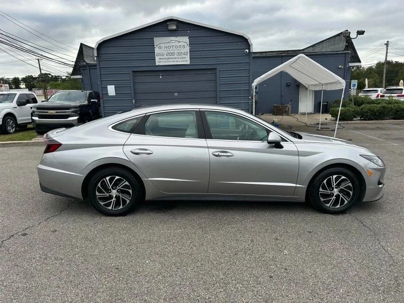 2021 Hyundai Sonata - Image 8 of 12