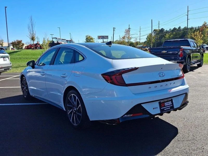 2021 Hyundai Sonata - Image 4 of 12