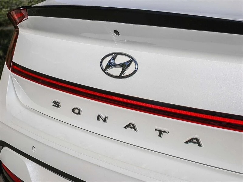 2021 Hyundai Sonata - Image 16 of 21