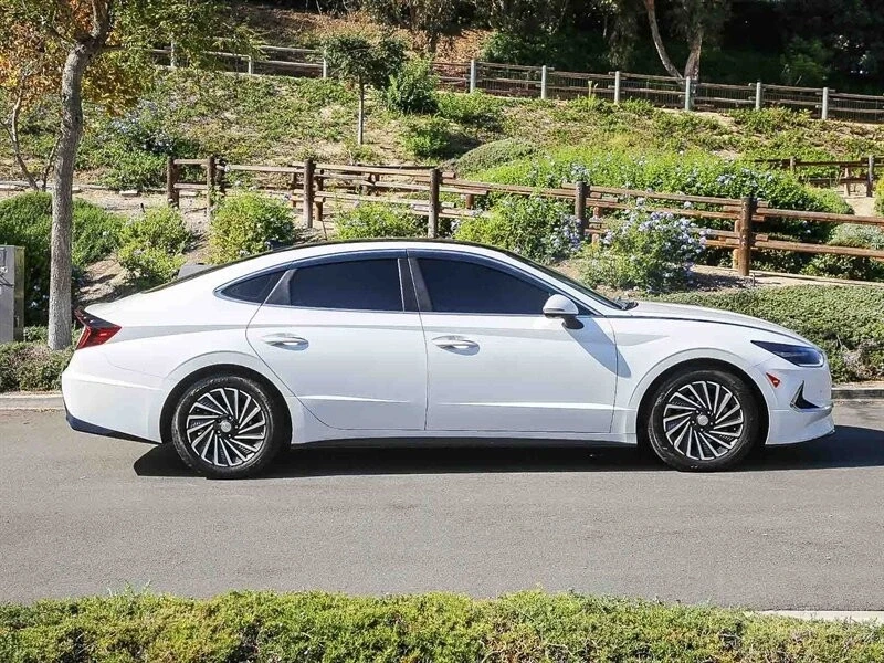 2021 Hyundai Sonata - Image 8 of 21