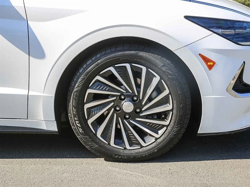 2021 Hyundai Sonata - Image 12 of 21