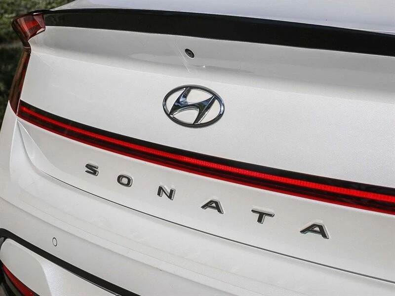 2021 Hyundai Sonata - Image 16 of 21