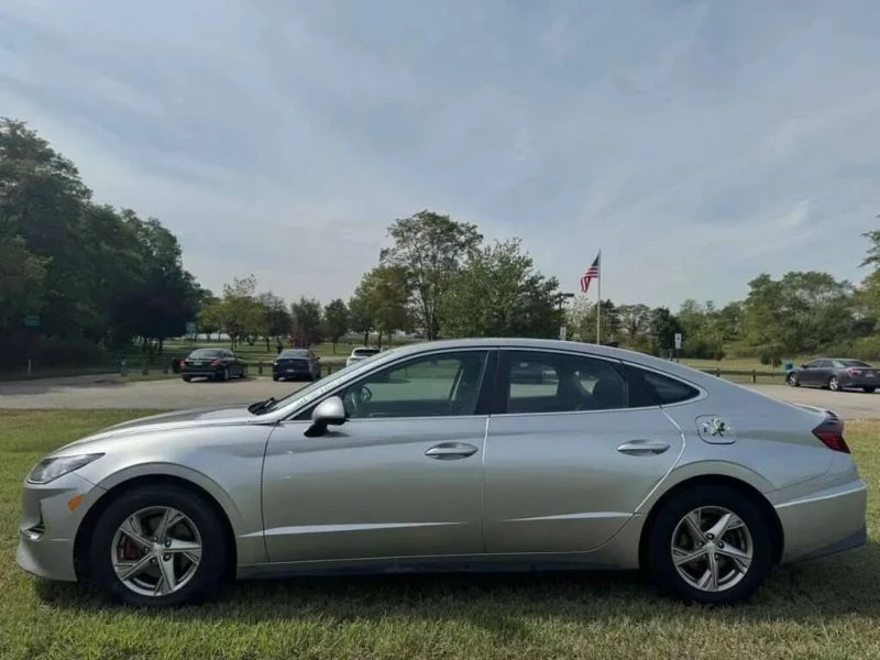 2021 Hyundai Sonata - Image 4 of 12
