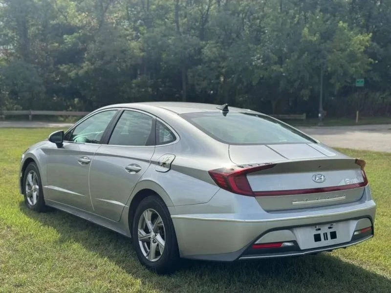 2021 Hyundai Sonata - Image 5 of 12