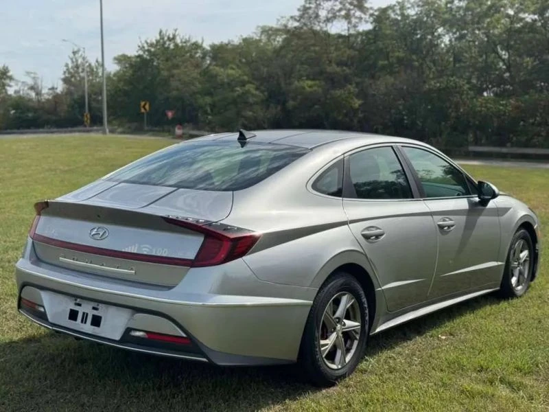 2021 Hyundai Sonata - Image 7 of 12