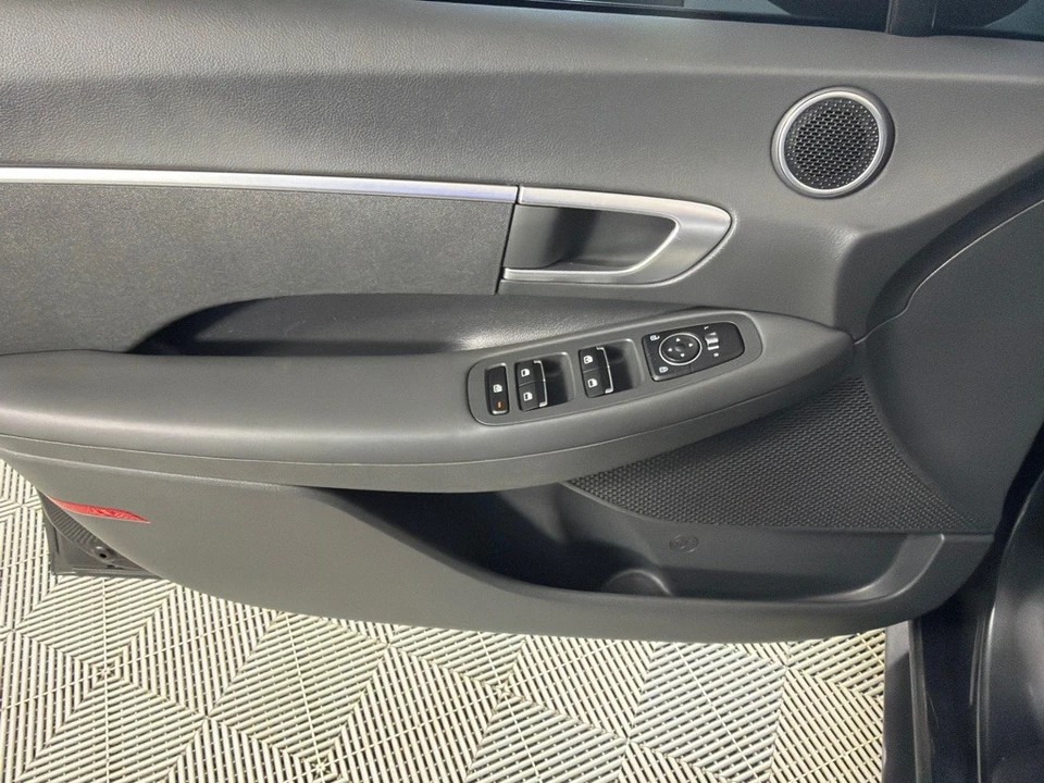 2021 Hyundai Sonata - Image 9 of 12