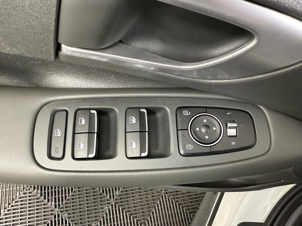 2021 Hyundai Sonata - Image 10 of 21