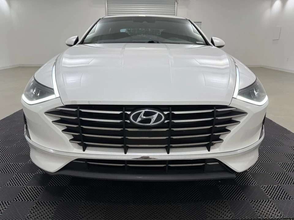 2021 Hyundai Sonata - Image 2 of 21