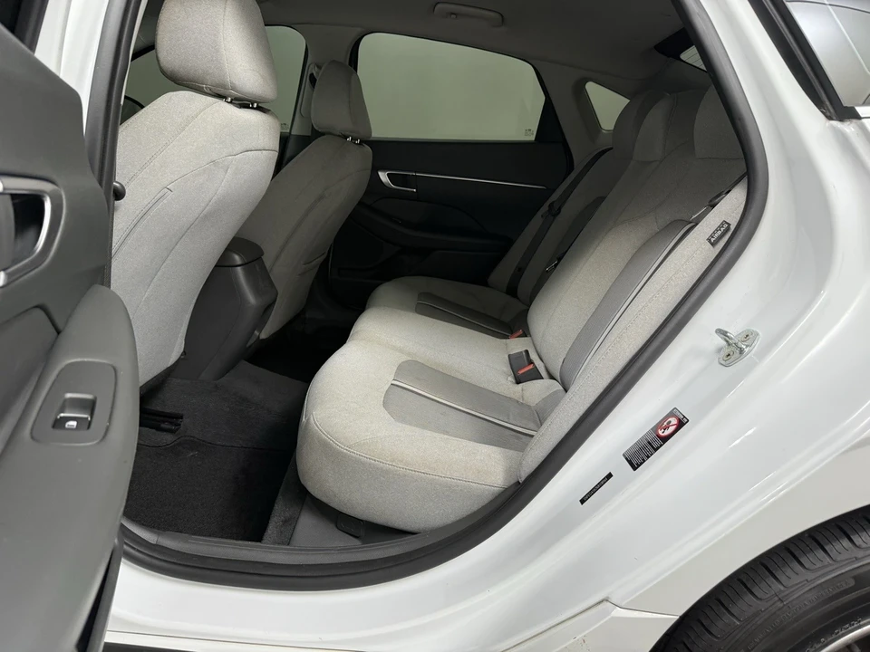 2021 Hyundai Sonata - Image 18 of 21