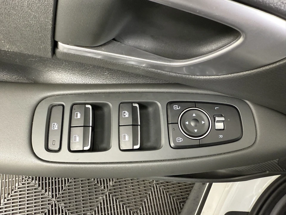 2021 Hyundai Sonata - Image 11 of 21