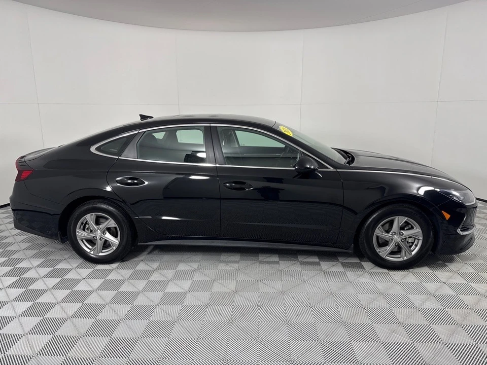 2021 Hyundai Sonata - Image 4 of 12