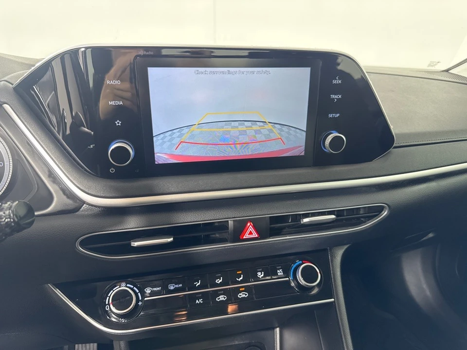 2021 Hyundai Sonata - Image 18 of 21