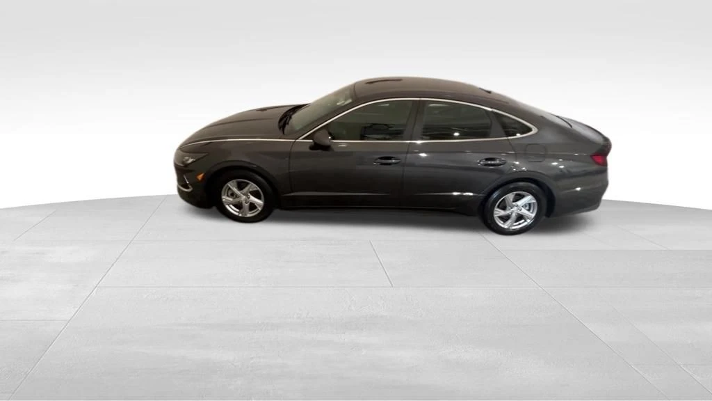 2021 Hyundai Sonata - Image 2 of 12