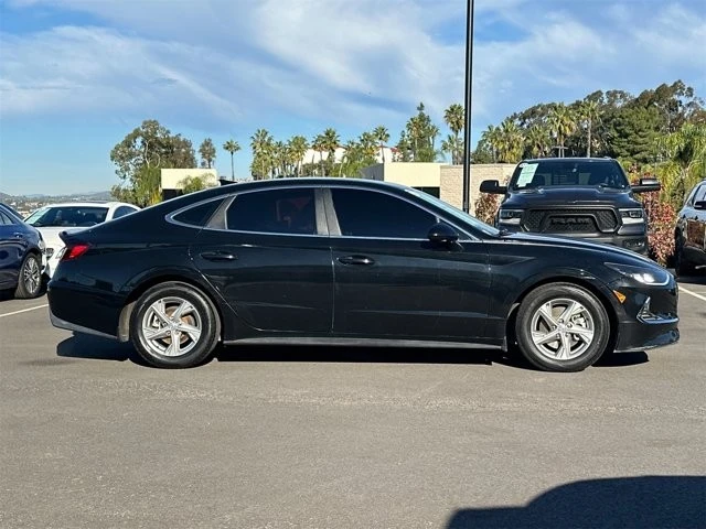 2021 Hyundai Sonata - Image 2 of 12