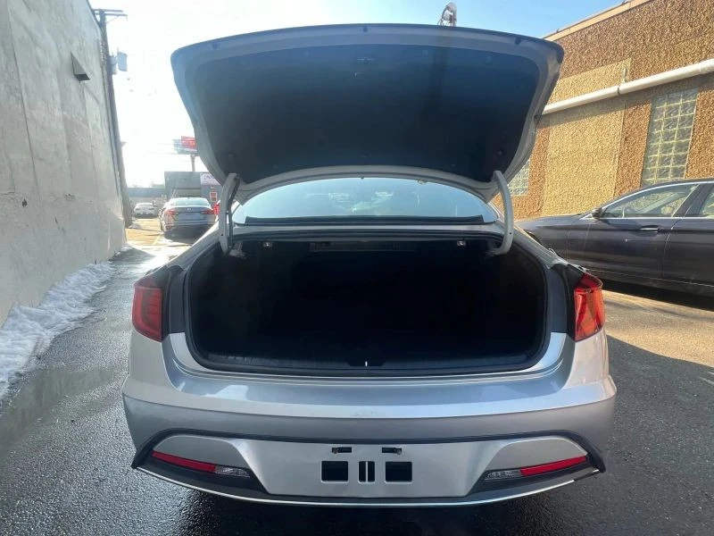 2021 Hyundai Sonata - Image 8 of 12