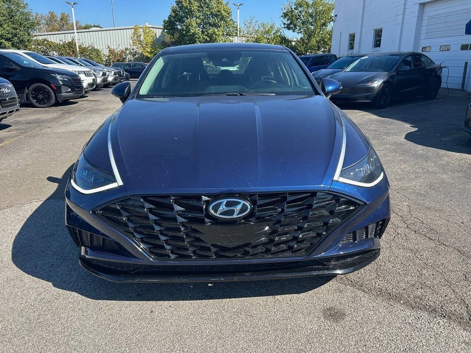 2021 Hyundai Sonata - Image 2 of 12