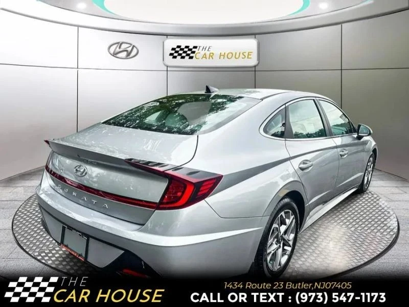 2021 Hyundai Sonata - Image 2 of 12