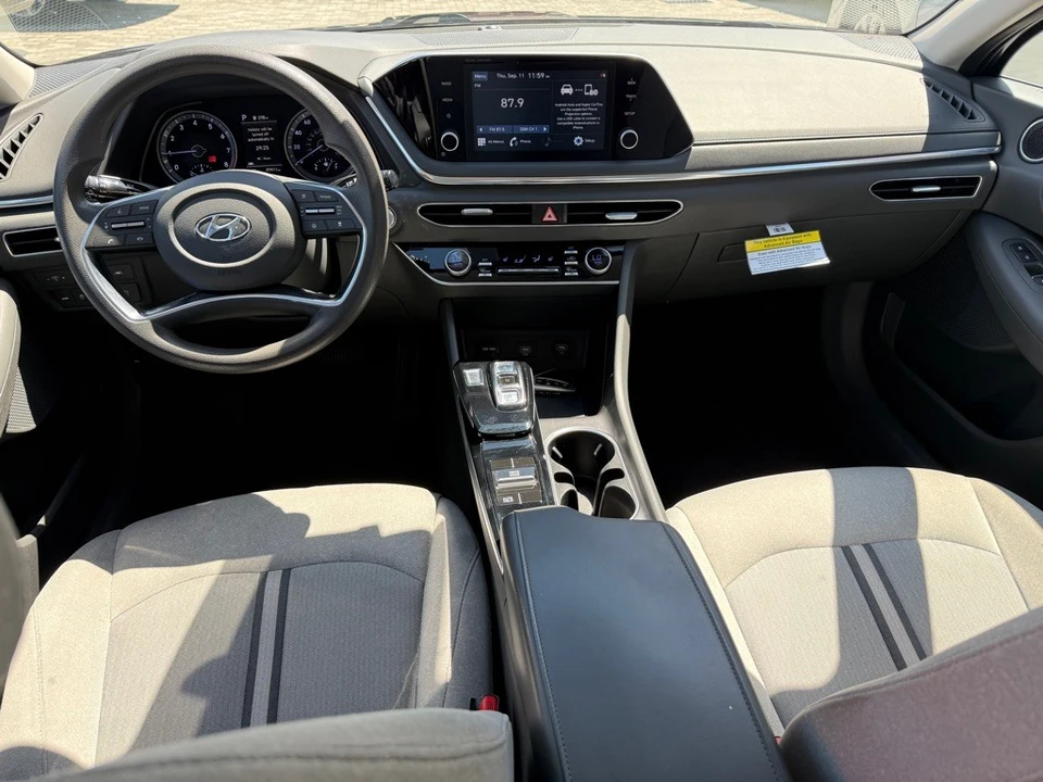 2021 Hyundai Sonata - Image 13 of 21