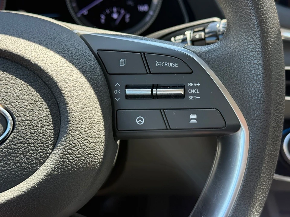 2021 Hyundai Sonata - Image 16 of 21