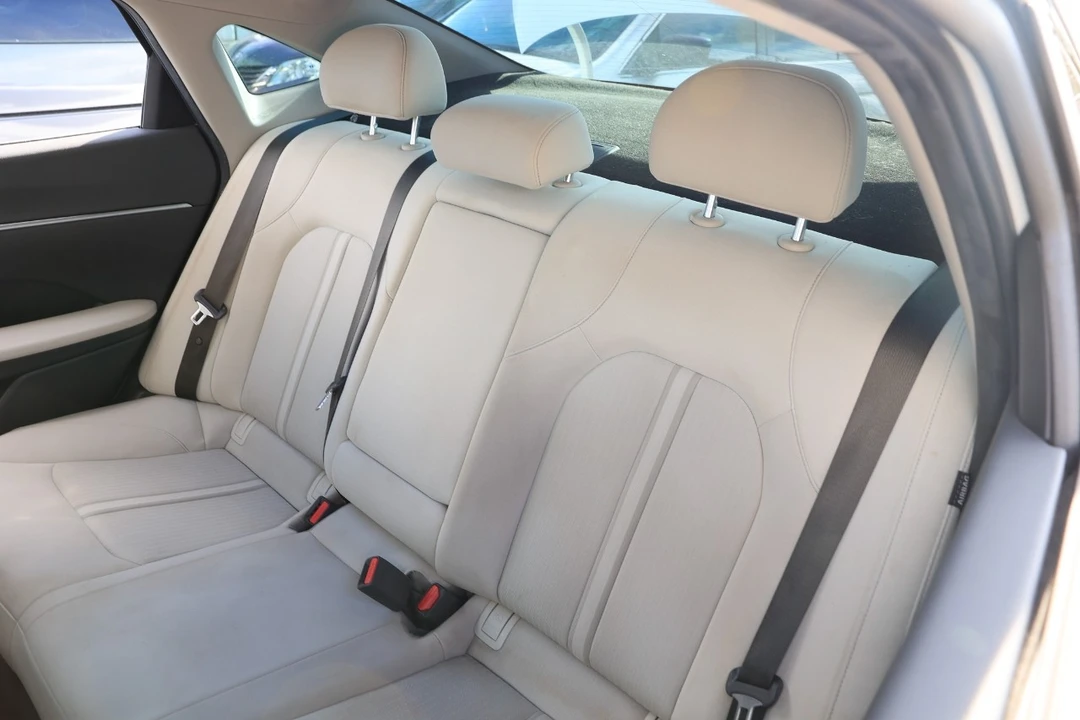 2021 Hyundai Sonata - Image 8 of 12