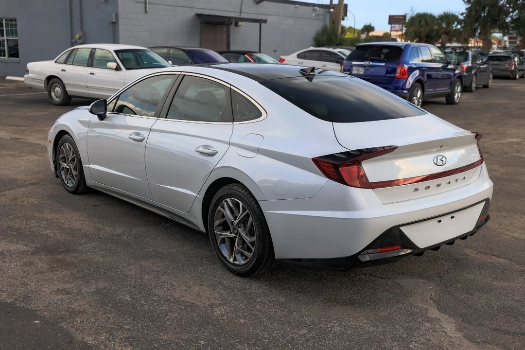 2021 Hyundai Sonata - Image 5 of 12