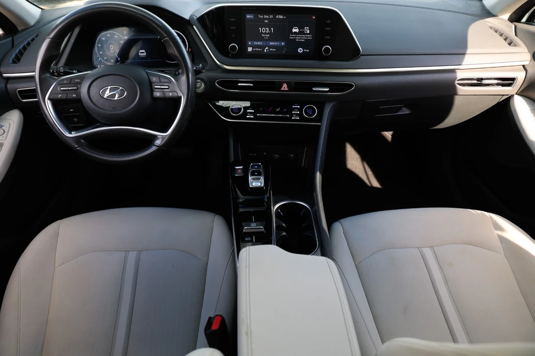 2021 Hyundai Sonata - Image 2 of 12
