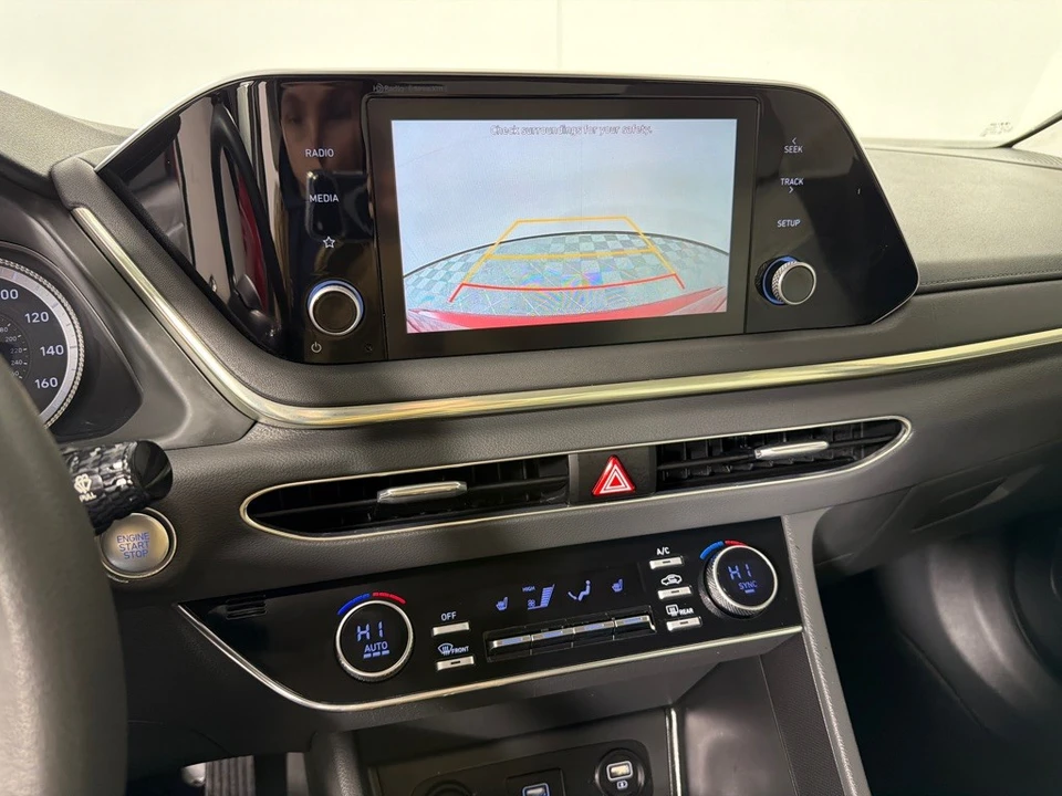 2021 Hyundai Sonata - Image 16 of 21