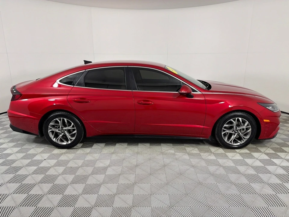 2021 Hyundai Sonata - Image 4 of 12