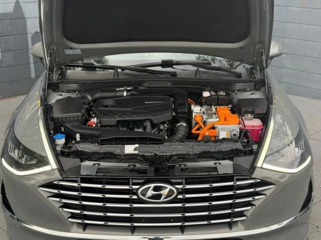 2021 Hyundai Sonata - Image 18 of 21