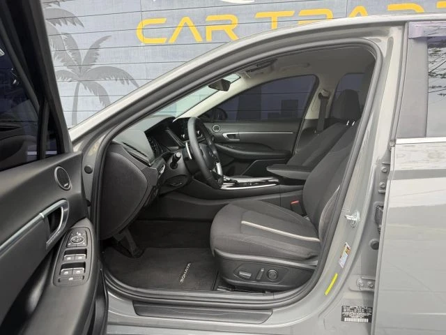 2021 Hyundai Sonata - Image 8 of 21