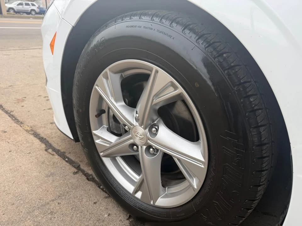 2021 Hyundai Sonata - Image 7 of 15