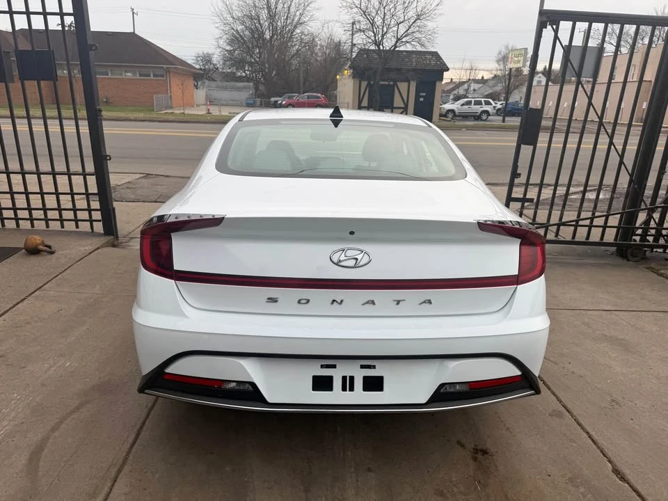 2021 Hyundai Sonata - Image 4 of 15