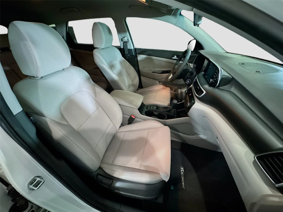 2021 Hyundai Tucson - Image 15 of 16