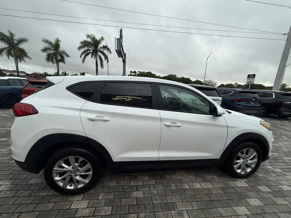 2021 Hyundai Tucson - Image 9 of 21