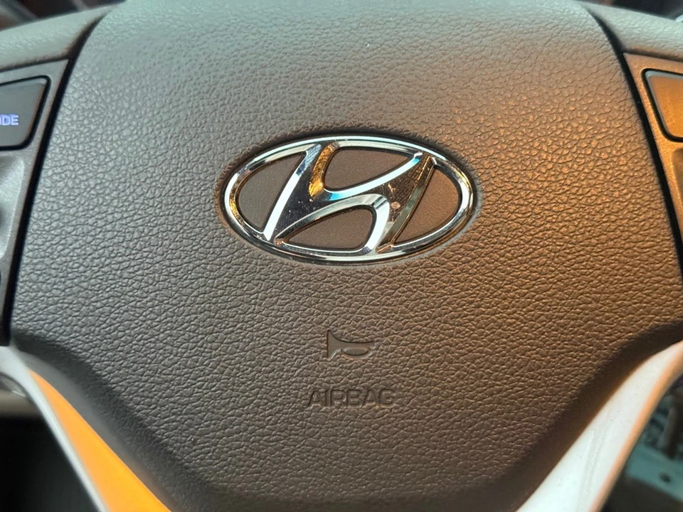 2021 Hyundai Tucson - Image 15 of 21