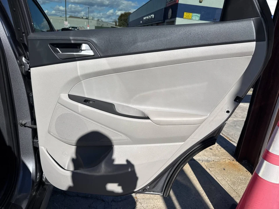 2021 Hyundai Tucson - Image 13 of 21