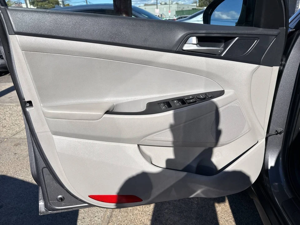 2021 Hyundai Tucson - Image 10 of 21