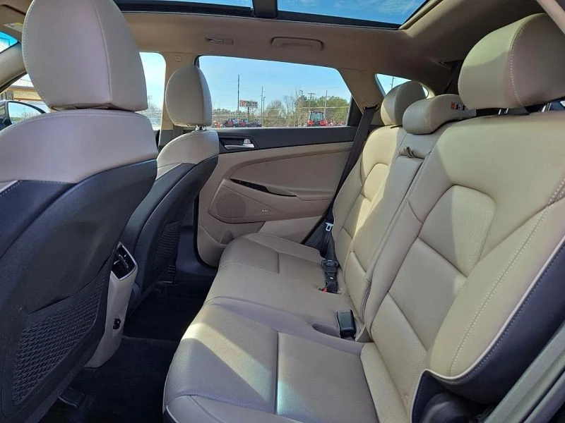2021 Hyundai Tucson - Image 10 of 12
